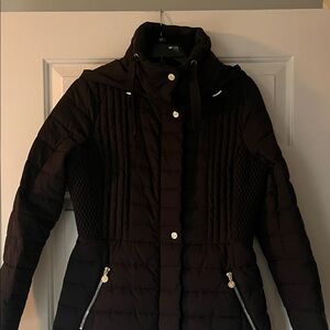 Bernardo Women's Black Puffer Jacket